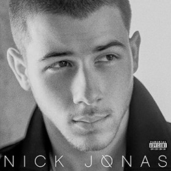 nick_jonas_chains